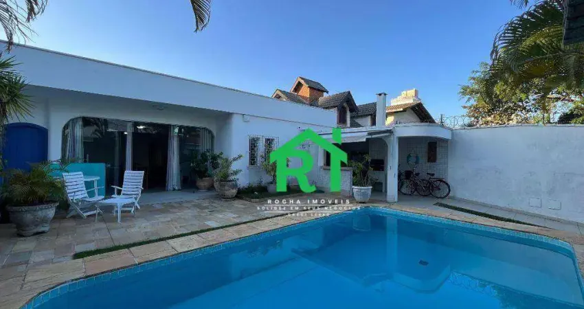 Casa à beira mar com 3 dormitórios (3 suítes), lazer, Enseada, Guarujá/SP