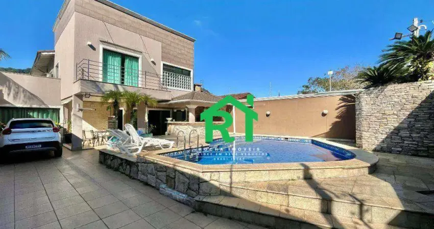 Casa com 5 Quartos (3 Suítes), 3 Vagas, Lazer, Jardim Guaiuba, Guarujá/SP