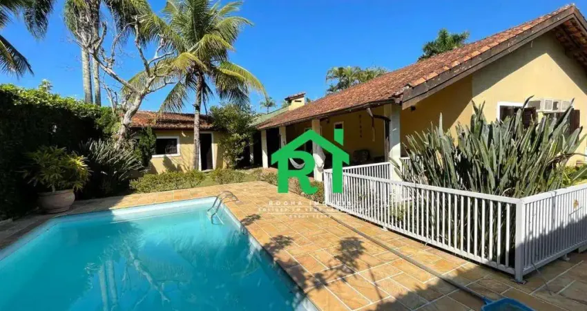 Casa com 5 quartos (3 suítes), 3 vagas e lazer à venda na enseada, guarujá
