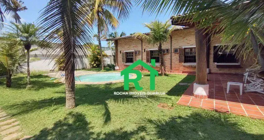 Casa com 7 quartos, 5 vagas, terreno de 1000m na praia do guaiuba guarujá sp