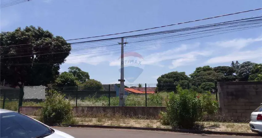 TERRENO DE 2.695 M² NO MORUMBI, PARA LOCAÇÃO EM PAULÍNIA/SP.