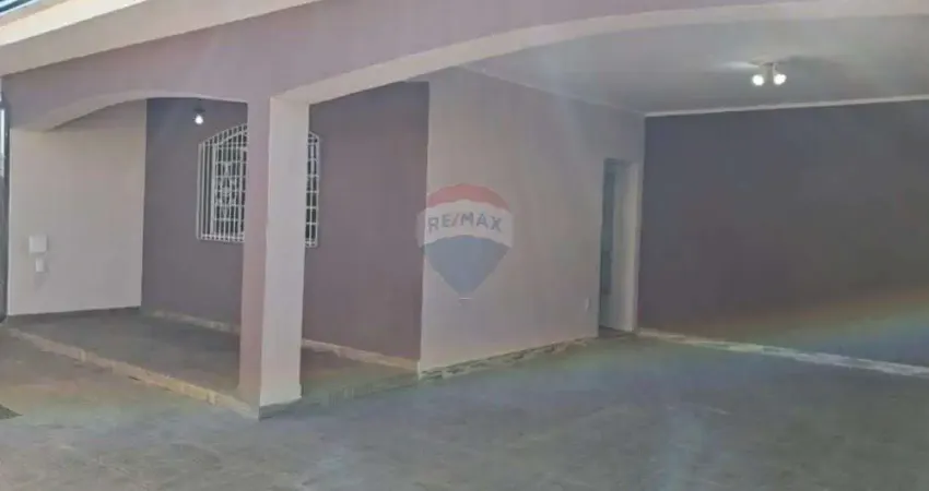 Casa com 3 quartos para alugar na Rua João Pereira Lopes, 201, Vila Santa Isabel, Campinas
