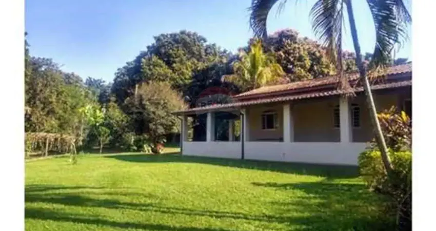 Chácara / sítio com 3 quartos à venda na Tomás Antônio Gonzaga, 115, Área Rural de Cosmópolis, Cosmópolis