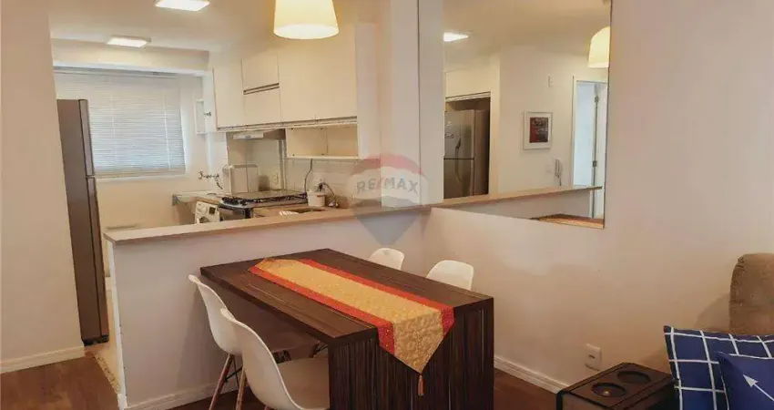 Apartamento com 2 dormitórios mobiliado disponível para locação !