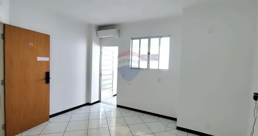 Sala comercial para alugar na Rua Doutor Silvino de Godoy, 141, Centro, Paulínia