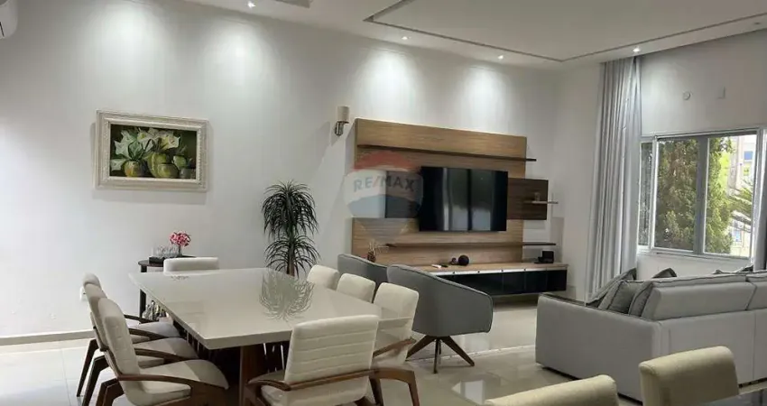 Casa a venda com 198m² de construção, 4 quartos, no Condomínio Campos do Conde II em Paulínia/SP