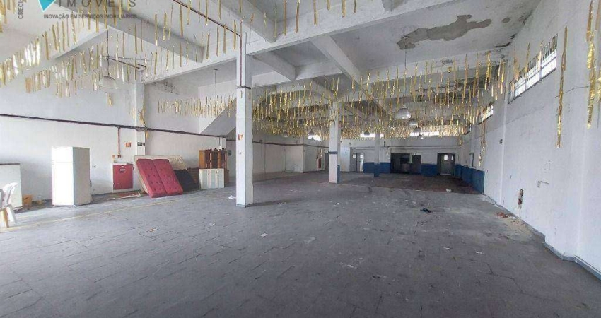 Loja com 590m² para locação na Guilhermina, Praia Grande-SP, - R$ 19.500,00 p/mês