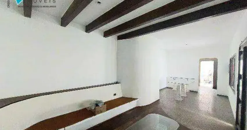 Casa para alugar com 02 quartos e suíte na Aviação, Praia Grande-SP,  R$ 4.350,00 p/mês