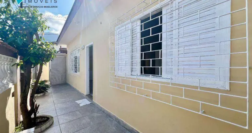 Casa com 2 dormitórios à venda, 90 m² por R$ 690.000,00 - Canto do Forte - Praia Grande/SP