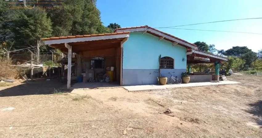 Chácara / sítio com 4 quartos à venda na Rua Mairiporã, Campininha (Canguera), São Roque