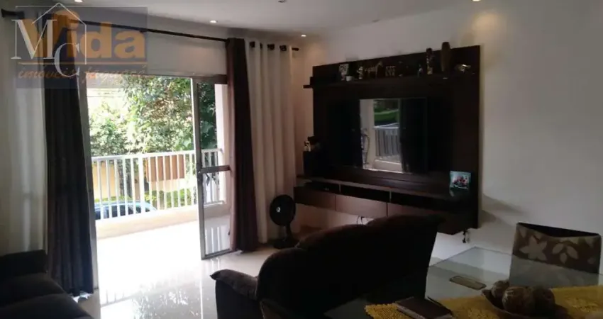 Sobrado em Jardim Dabril  -  Osasco