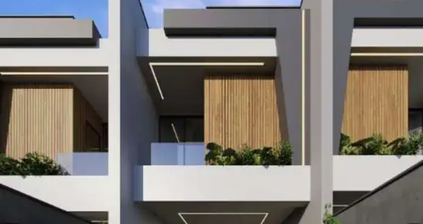 Sobrado geminado a venda com dois quartos sendo uma suíte no bairro Bom Retiro - Joinville/ SC