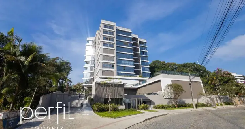 Apartamento com 2 suítes mais 2 quartos e piscina no bairro América - Joinville/SC