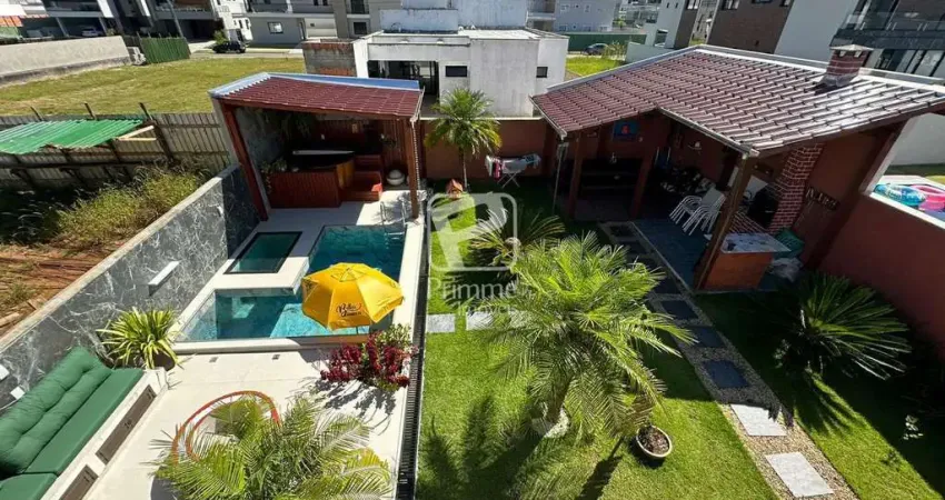 Casa 3 dormitÓrios em camboriu, Santa Regina, Camboriú - SC
