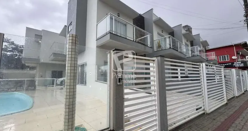 Sobrado frente mar em porto belo no residencial atlântida , centro, porto belo - sc