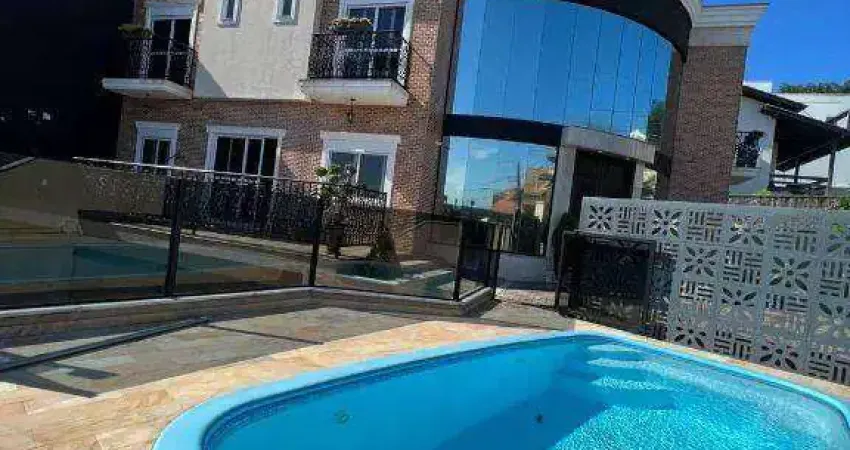 Sobrado com 4 suítes à venda, 326 m² por R$ 2.300.000 - Bom Retiro - Joinville/SC