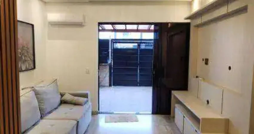 Sobrado geminado com 2 dormitórios à venda, 79 m² por R$ 385.000 - Aventureiro - Joinville/SC