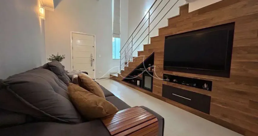 Sobrado à venda em Maringá, Jardim Iguaçu, com 3 quartos, com 155 m² de construção