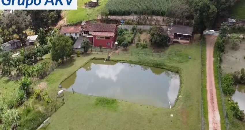 Chácara / sítio com 3 quartos à venda na Estrada Municipal, Zona Rural, Socorro