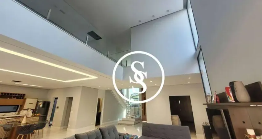 Sobrado com 607 m² de área privativa, 5 suítes, 8 vagas de garagem por R$ 4.890.000,00 - Jardim São Caetano - São Caetano do Sul/SP