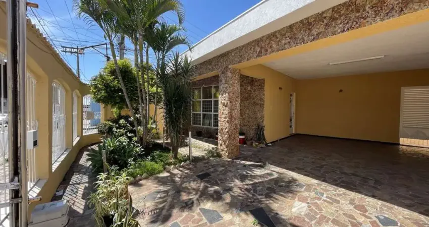 Casa para Venda em Sorocaba, Vila Hortência, 3 dormitórios, 1 suíte, 3 banheiros, 4 vagas
