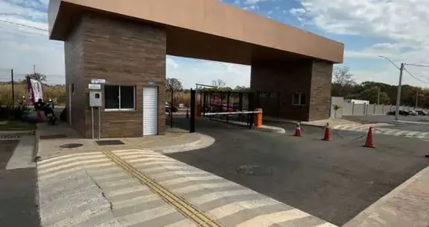 Aluga-se apartamento com 2 quartos 1 banheiro social, salas de tv e jantar conjugadas, cozinha , r