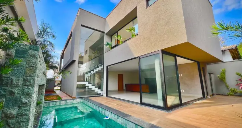 Casa com 4 quartos à venda na Rua Madri 2, 1, Jardins Madri, Goiânia