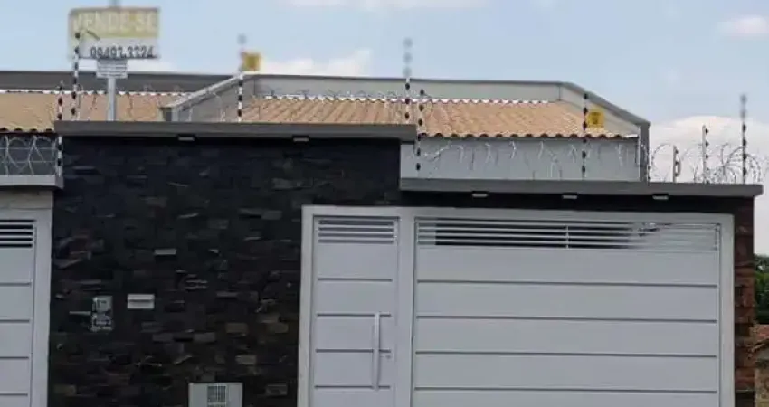 Casa com 3 quartos à venda na Avenida Rodolfo Tavares de Morais, Setor Colonial Sul, Aparecida de Goiânia