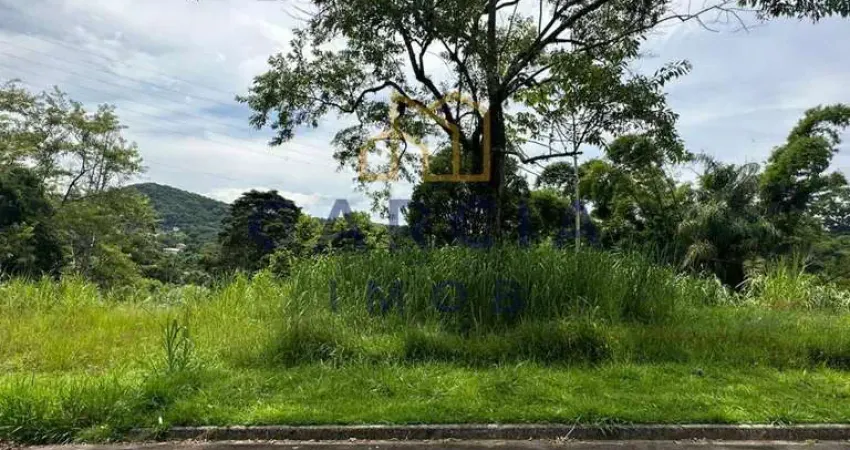 Terreno à venda no Roçado, São José 
