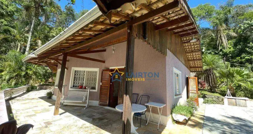Chácara com 3 dormitórios à venda, 2800 m² por R$ 880.000,00 - Rio Abaixo - Mairiporã/SP