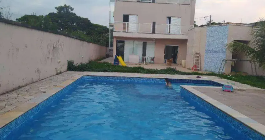 Casa com 3 dormitórios à venda, 239 m² por R$ 1.300.000,00 - Jardim dos Pinheiros - Atibaia/SP