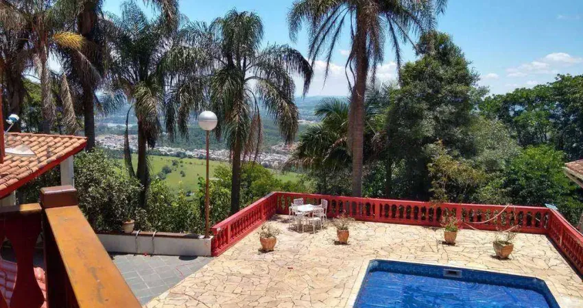 Espaçosa Chácara à venda, 3 dormitórios, 1600 m² - R$ 950.000 - Bairro Tanque, Atibaia/SP
