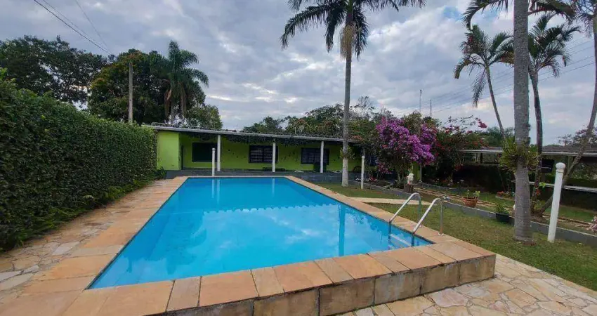 Encantadora Chácara com 3 Dormitórios à Venda - 5000 m² - Vitória Régia, Atibaia/SP