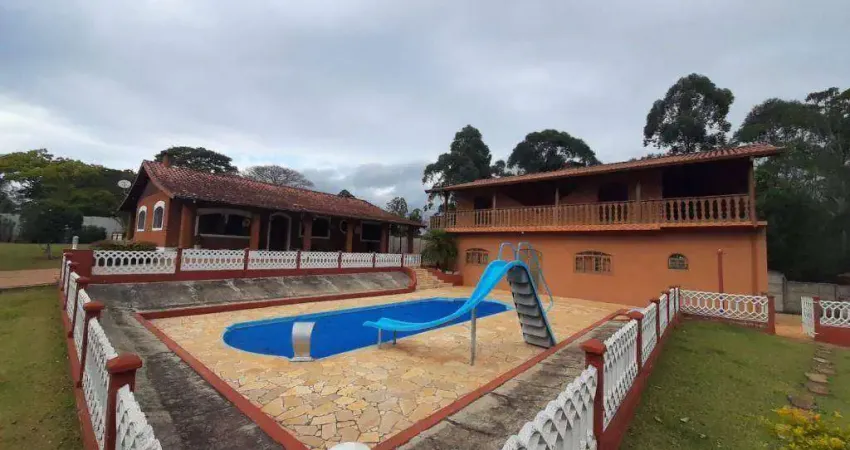 Chácara com 3 dormitórios à venda, 5012 m² por R$ 1.090.000,00 - Maracanã - Jarinu/SP