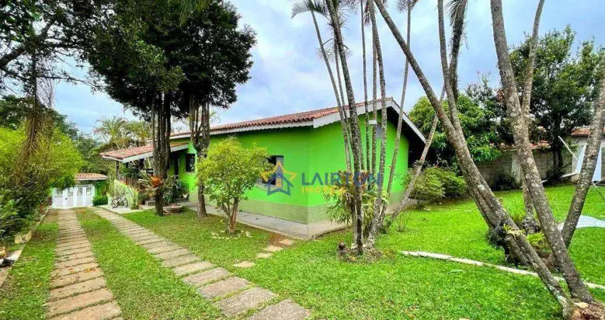 Elegante Casa de 3 Dormitórios à Venda - 242 m² - Jardim dos Pinheiros, Atibaia/SP