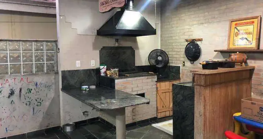 Casa à venda, 290 m² por R$ 731.000 - Centro - Atibaia/SP