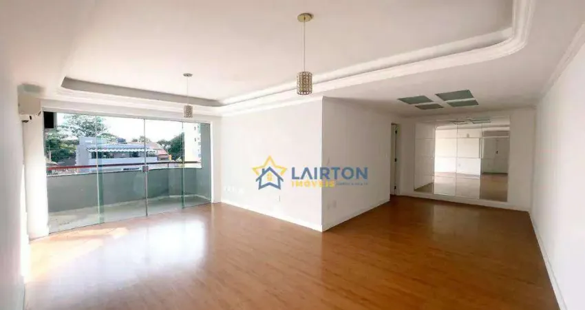 Apartamento amplo com 3 dormitórios e 2 vagas cobertas à venda em atibaia