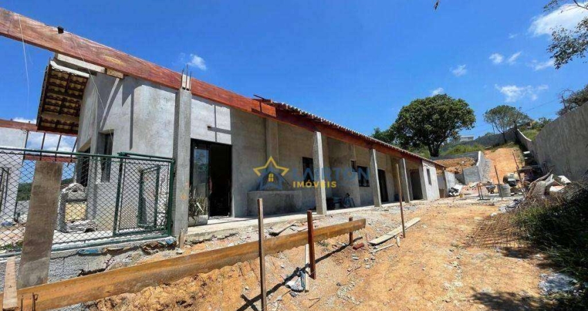 Chácara à Venda no Bairro Mascate, Nazaré Paulista/SP – 3 Dormitórios (2 Suítes), Espaço Gourmet e 2.500 m² de Terreno