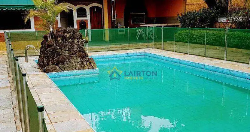 Casa Mobiliada com 3 Dormitórios e Lazer Completo à Venda no Lagos de Santa Helena, Bragança Paulista