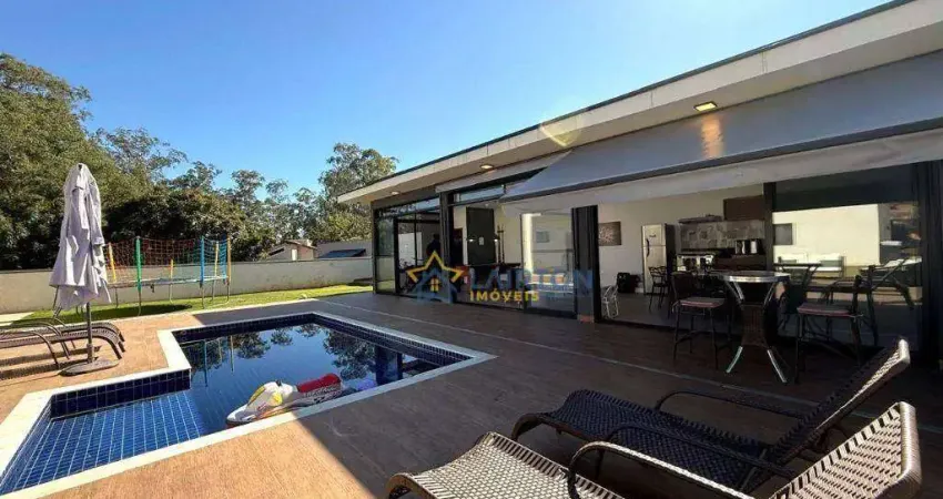 Casa térrea em condomínio de alto padrão à venda em Atibaia – 3 suítes, 800 m², piscina e lazer completo