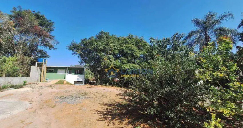 Oportunidade em Atibaia – Terreno com Edícula e Financiamento! ??