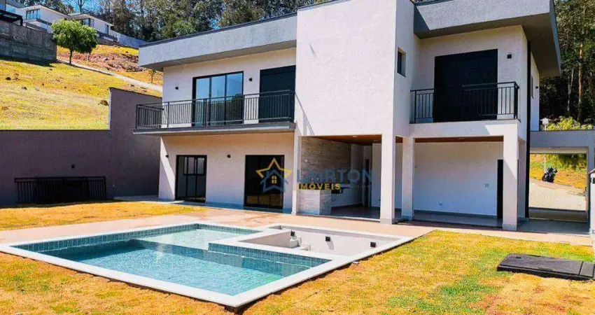 Casa de alto padrão com 3 suítes em condomínio fechado em atibaia