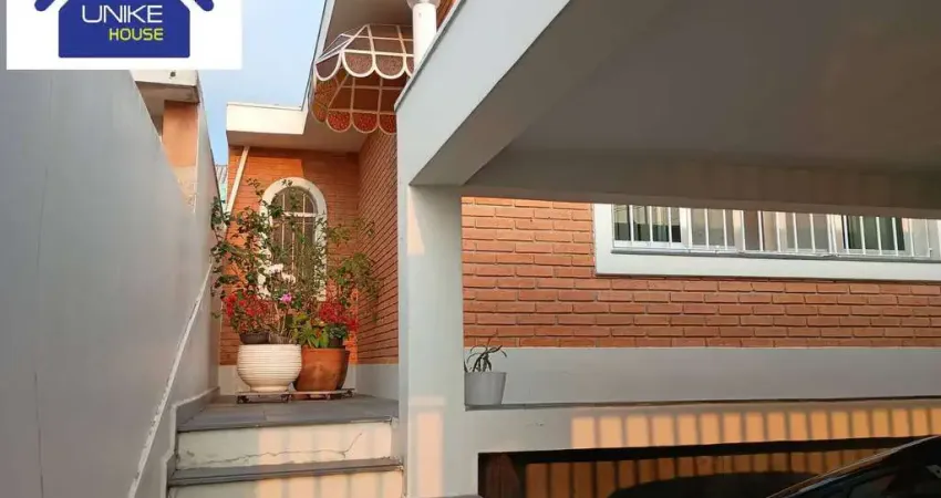 Casa térrea com 3 dormitórios com em veleiros