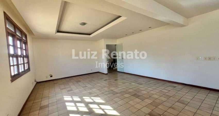 Casa para aluguel 8 quartos 1 suíte 6 vagas - Santa Tereza