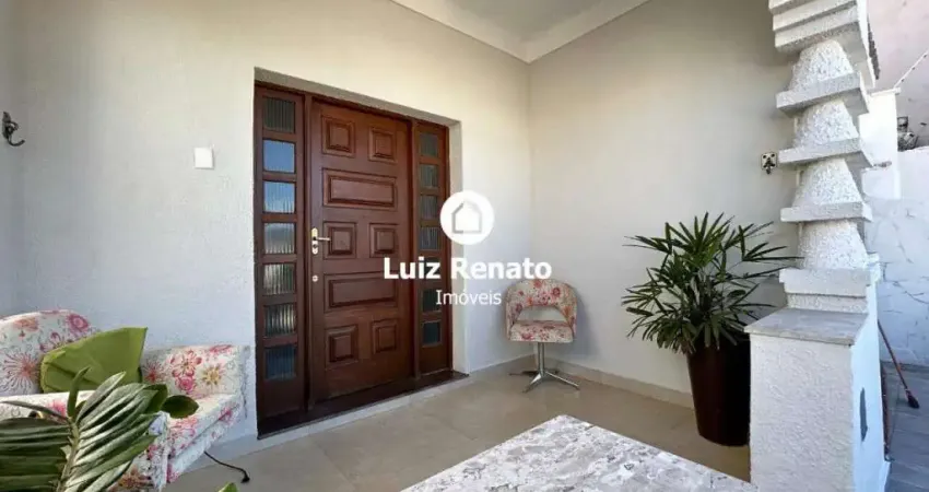 Casa com 3 quartos à venda na Rua Araxá, Colégio Batista, Belo Horizonte