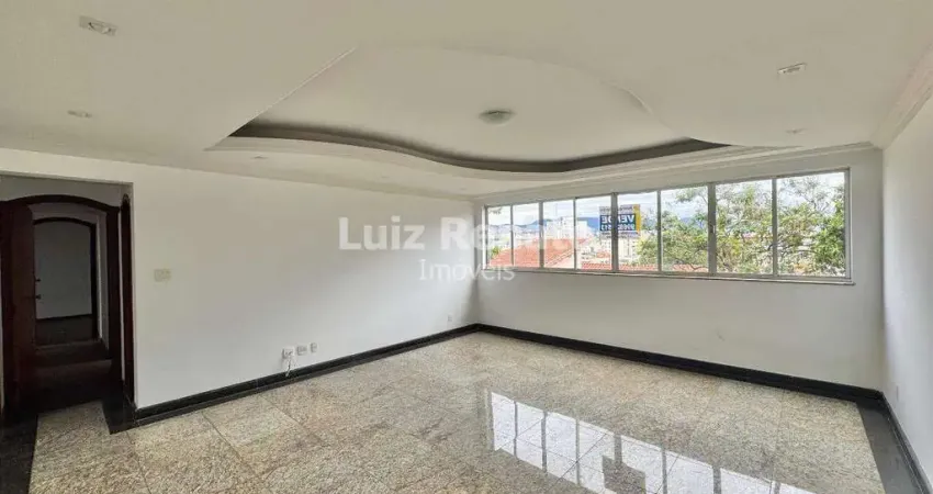Apartamento à venda no bairro Sagrada Família