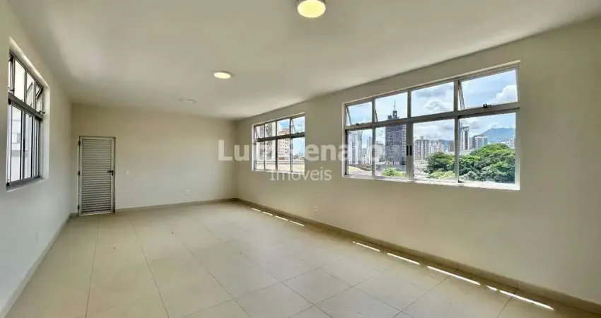 Cobertura à venda 3 quartos 1 suíte 3 vagas - Floresta