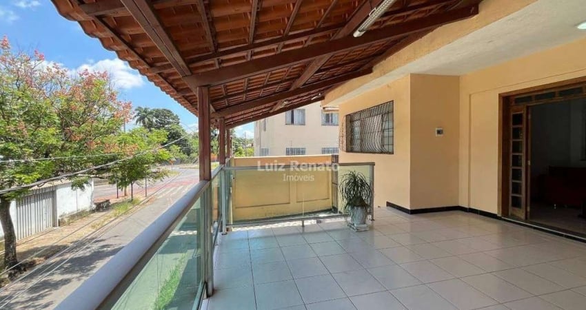 Casa com 3 quartos à venda na Rua Monte Simplon, Calafate, Belo Horizonte