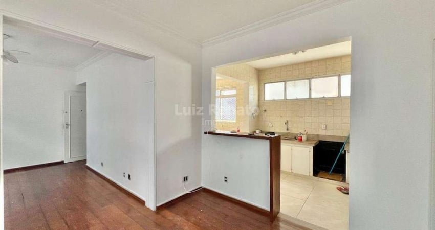 Apartamento com 3 quartos para alugar na Rua Minas Novas, Cruzeiro, Belo Horizonte
