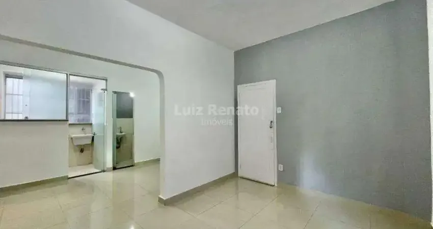 Apartamento á venda 3 quartos no Bairro Coração de Jesus